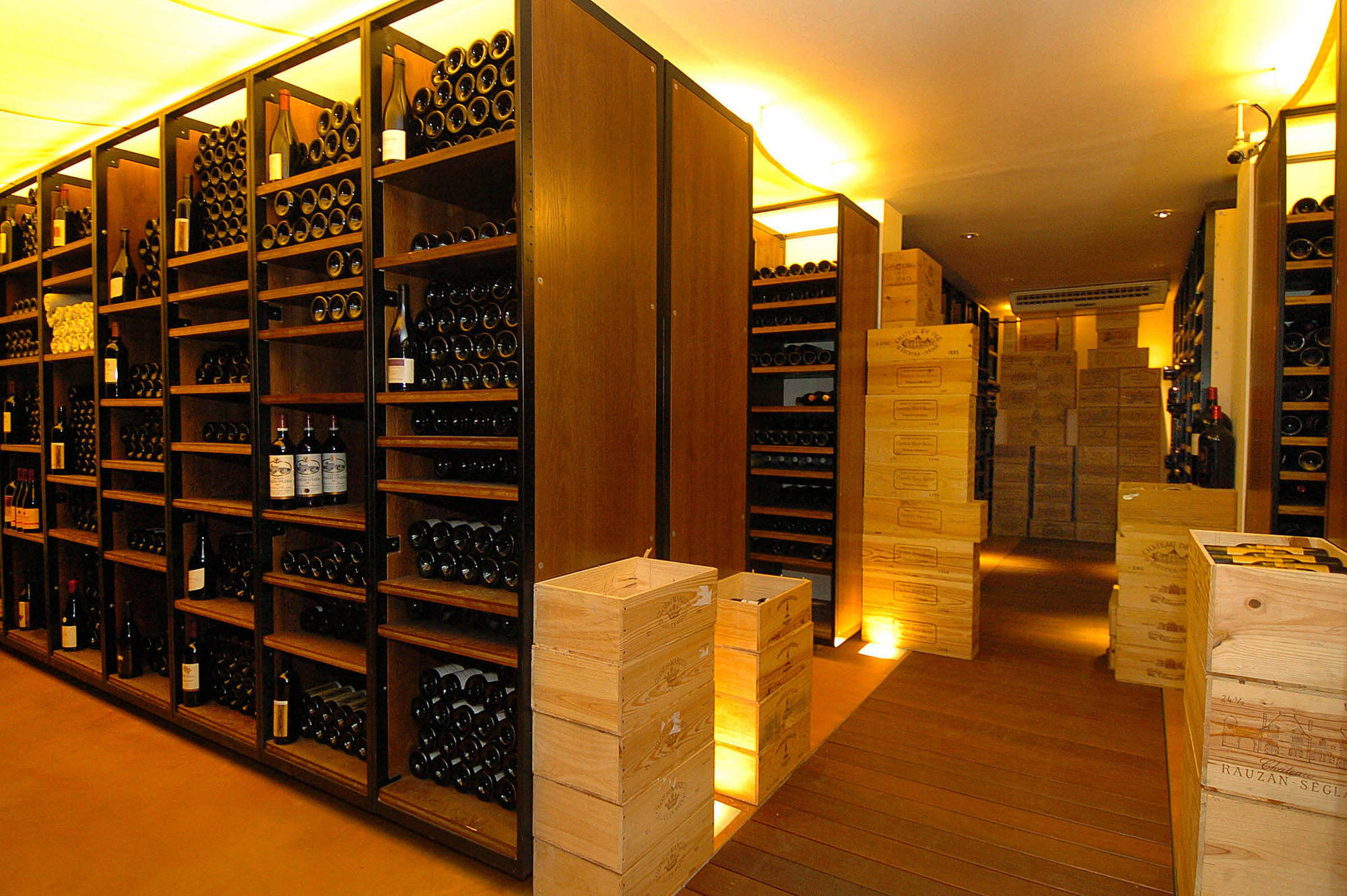 Lausanne Palace Ristorante foto Wine cellar