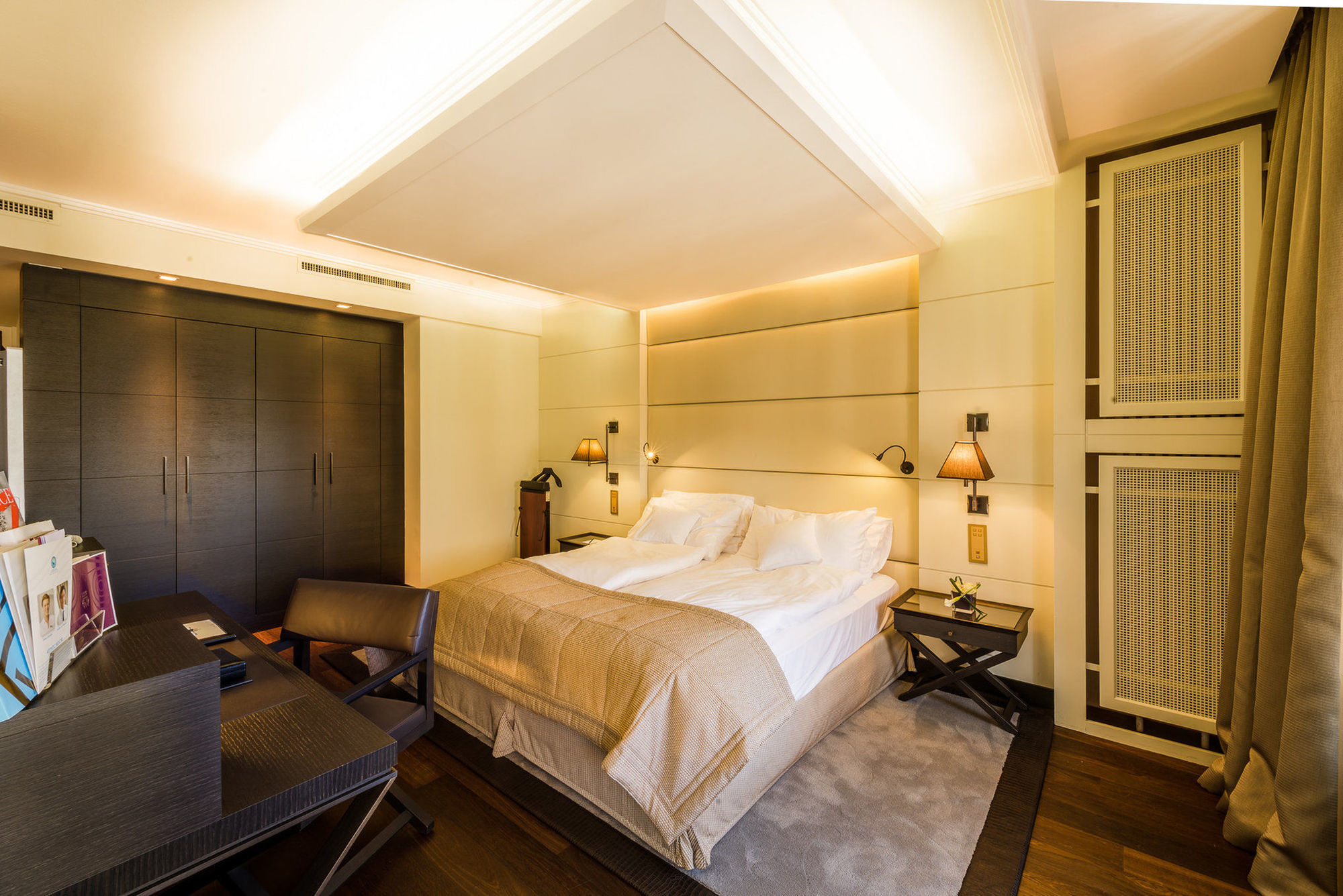 Lausanne Palace Esterno foto A room at the Mandarin Oriental, Munich